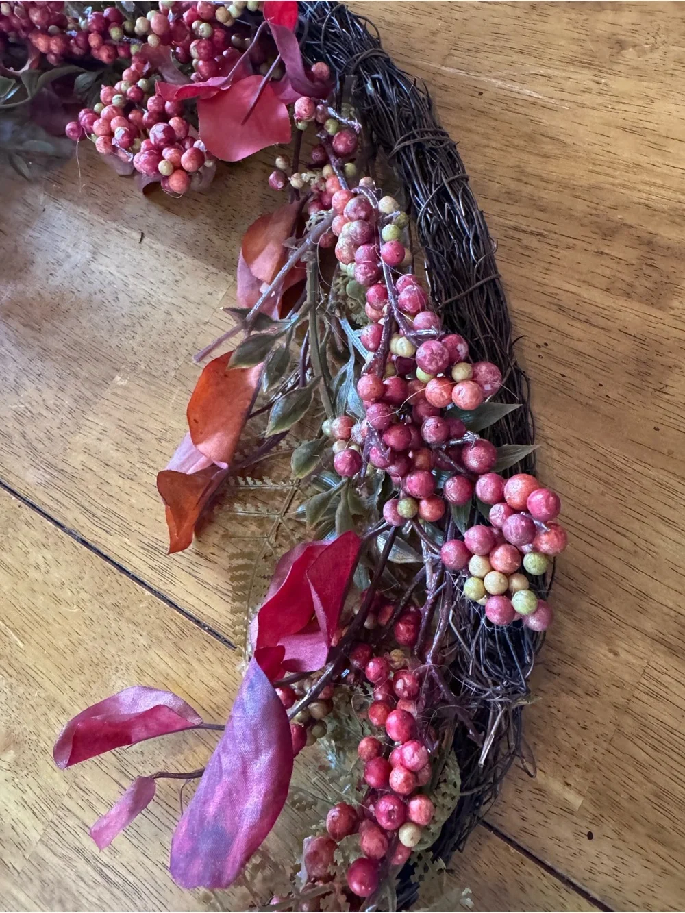 Rustic Autumn Pip Berry Swag Garland - Burgundy Faux Leaves & Berries
